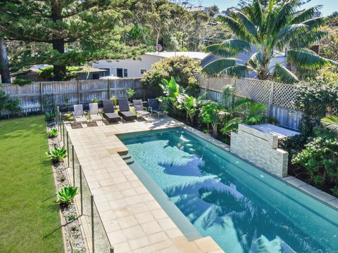 All 2 Heavenly - Holiday Adelaide 0