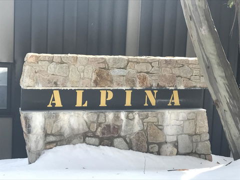 Alpina - Holiday Adelaide 0