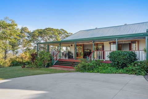 Amamoor Homestead Bed & Breakfast And Country Cottages - Holiday Adelaide 1