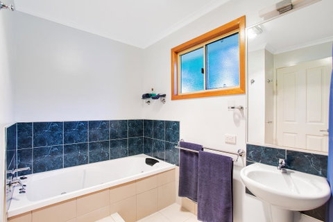 Amamoor Homestead Bed & Breakfast And Country Cottages - Holiday Adelaide 0
