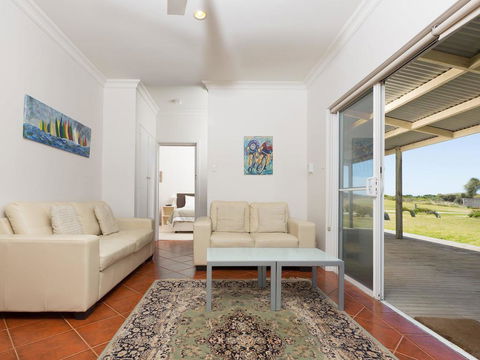 Amhurst - Holiday Adelaide 3