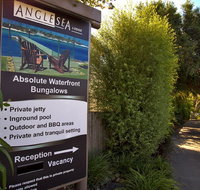 Anglesea Lodge - Holiday Adelaide
