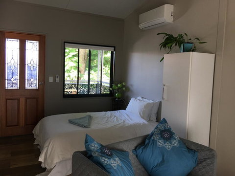 Annerley-granny Flat,private, New, Convenience - Holiday Adelaide 0