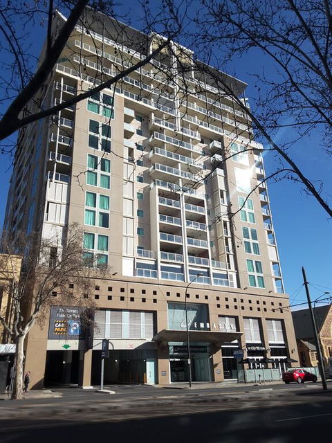 APARTMENT@96 - Holiday Adelaide 1