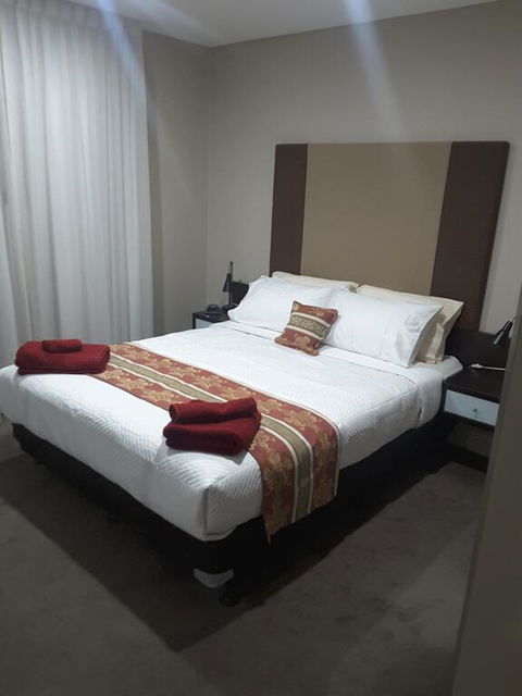APARTMENT@96 - Holiday Adelaide 3