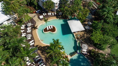 Apartments @ 87 Port Douglas - Holiday Adelaide 1