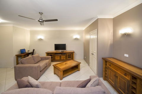 Apartments On Palmer - Holiday Adelaide 0