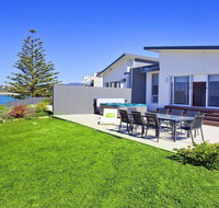 Aqua - views over jones beach - Holiday Adelaide