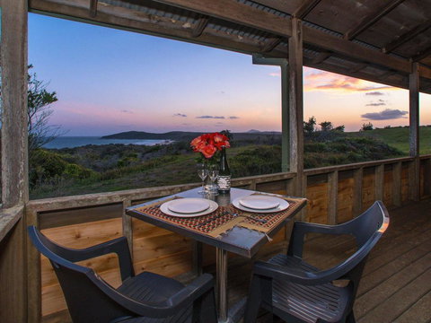 Aqualuna- Excellent Surfing Beaches. - Holiday Adelaide 0