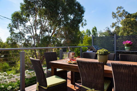 Arabella Meadows - Holiday Adelaide 2