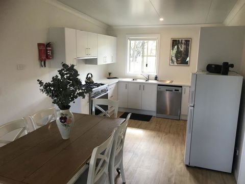 Arcadian Cabin - Southern Highlands River Retreat - Holiday Adelaide 2