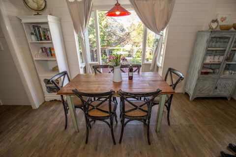 Arohanui - Holiday Adelaide 2