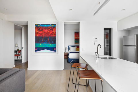 Art Series - The Johnson - Holiday Adelaide 1