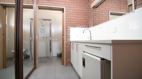 Ashleigh Court Motor Inn - Holiday Adelaide 3