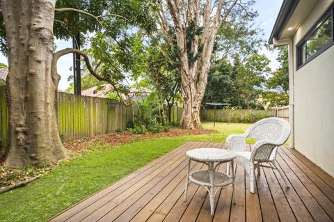 Luxury Retreat & Spacious 4BR House In Willoughby - Holiday Adelaide 1