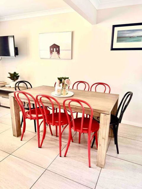 Maya Newcasle 6 Bedrooms Home - Holiday Adelaide 2