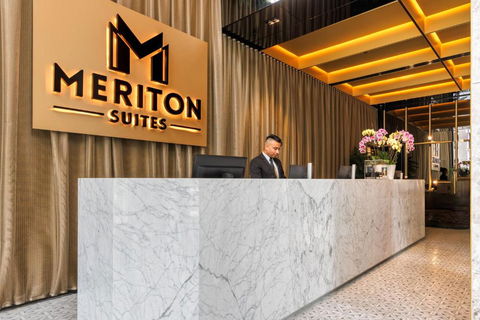 Meriton Suites Melbourne - Holiday Adelaide 2