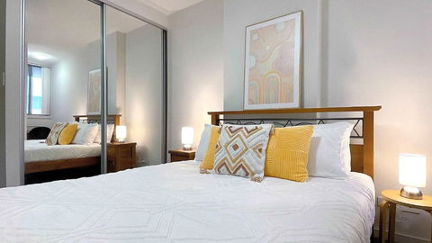 MetaWise 2BR Apartment In Heart Of Hurlstone Park - Holiday Adelaide 0