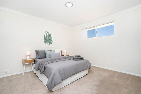 Modern Midland Retreat 2br 1 Bth - Holiday Adelaide 1