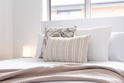 Modern Delight: Cosy Home With Parking - Holiday Adelaide 1