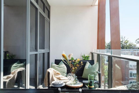 Modern Elegance Caulfield North - Holiday Adelaide 3