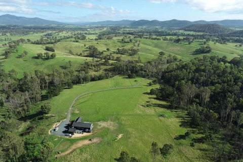 Modern Farmhouse - Holiday Adelaide 2