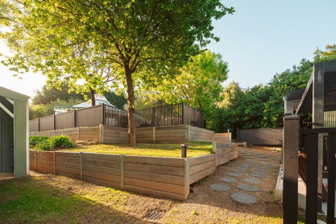 Mongolian Crafted Yurt With Private Spa And Spectacular Views - Holiday Adelaide 3