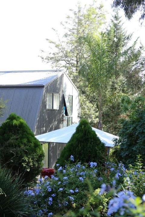 Moon House - Holiday Adelaide 1