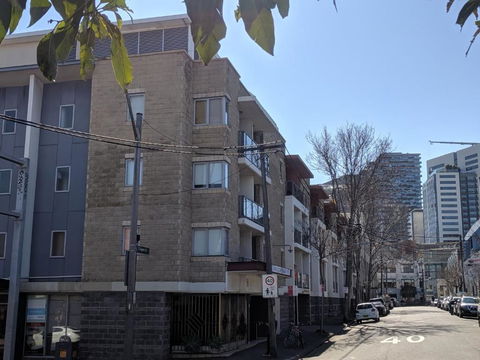 Nesuto Chippendale - Holiday Adelaide 1
