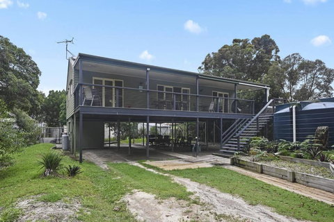 Moreton Island Retreat - Holiday Adelaide 0