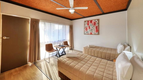 Motel Meneres - Holiday Adelaide 3