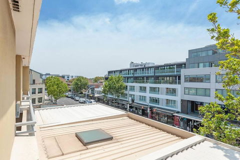 MP303 - Studio Apartment, Military Road, Cremorne - Holiday Adelaide 1