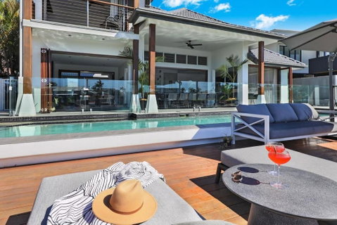 Myoora Villa - Luxurious Escape - Holiday Adelaide 1