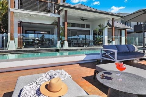 Myoora Villa - Luxurious Escape - Holiday Adelaide 0
