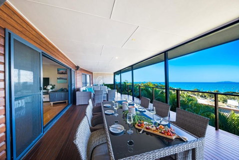 Nautilus On Nara - Spacious Airlie Beach Holiday Home With Ocean Views - Holiday Adelaide 0