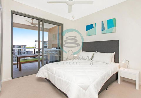 NEW - ZEN AT THE WATERFRONT - Luxury Waterfront Holiday Home For Families & Friends - Holiday Adelaide 2