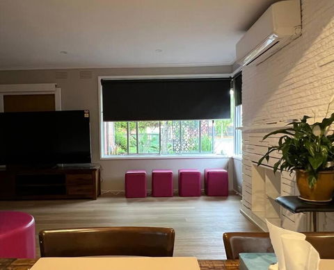 Newly Refurbished House- SuperFast Internet - Holiday Adelaide 3