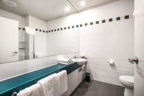 Nightcap At Millers Inn - Holiday Adelaide 2