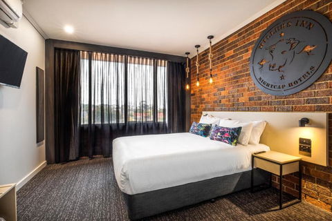 Nightcap At Millers Inn - Holiday Adelaide 0