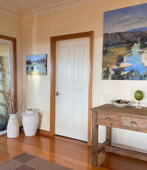 Nirvana Farm House - Holiday Adelaide 3