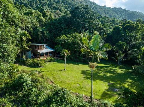 Noah Creek Eco Huts - Holiday Adelaide 2