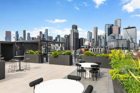 North Melbourne Apartments By Urban Rest - Holiday Adelaide 0