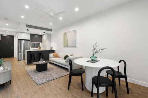 North Melbourne Apartments By Urban Rest - Holiday Adelaide 2