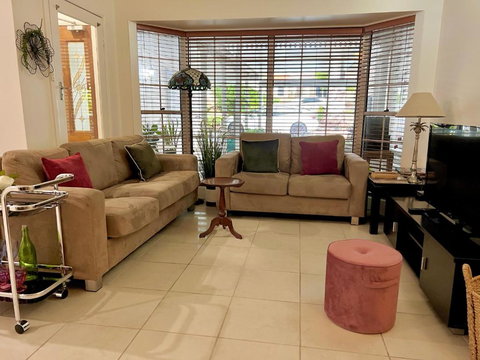 North Ryde Guesthouse - Holiday Adelaide 2