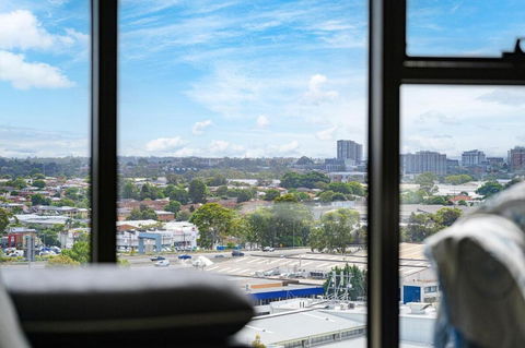Olympic Park Stylish Apt With Gym Pool Good View - Holiday Adelaide 1