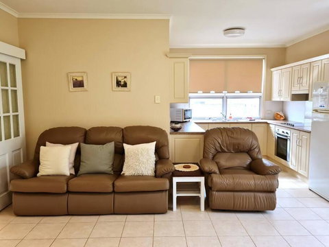 On The Bay - Holiday Adelaide 3