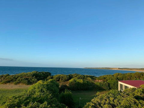 On The Beach & Golf Course Minutes From MTB Trails - Holiday Adelaide 3