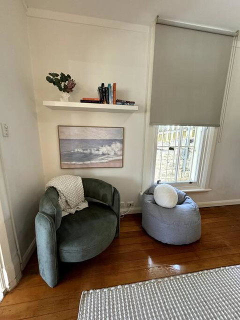 One Bed Apartment - Coogee Beach - Holiday Adelaide 3