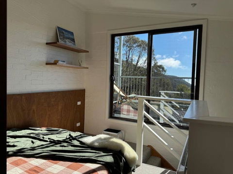 One Cedarwood - Petite Challet Falls Creek - Holiday Adelaide 1