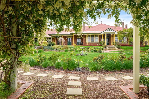 Orana House - Holiday Adelaide 0